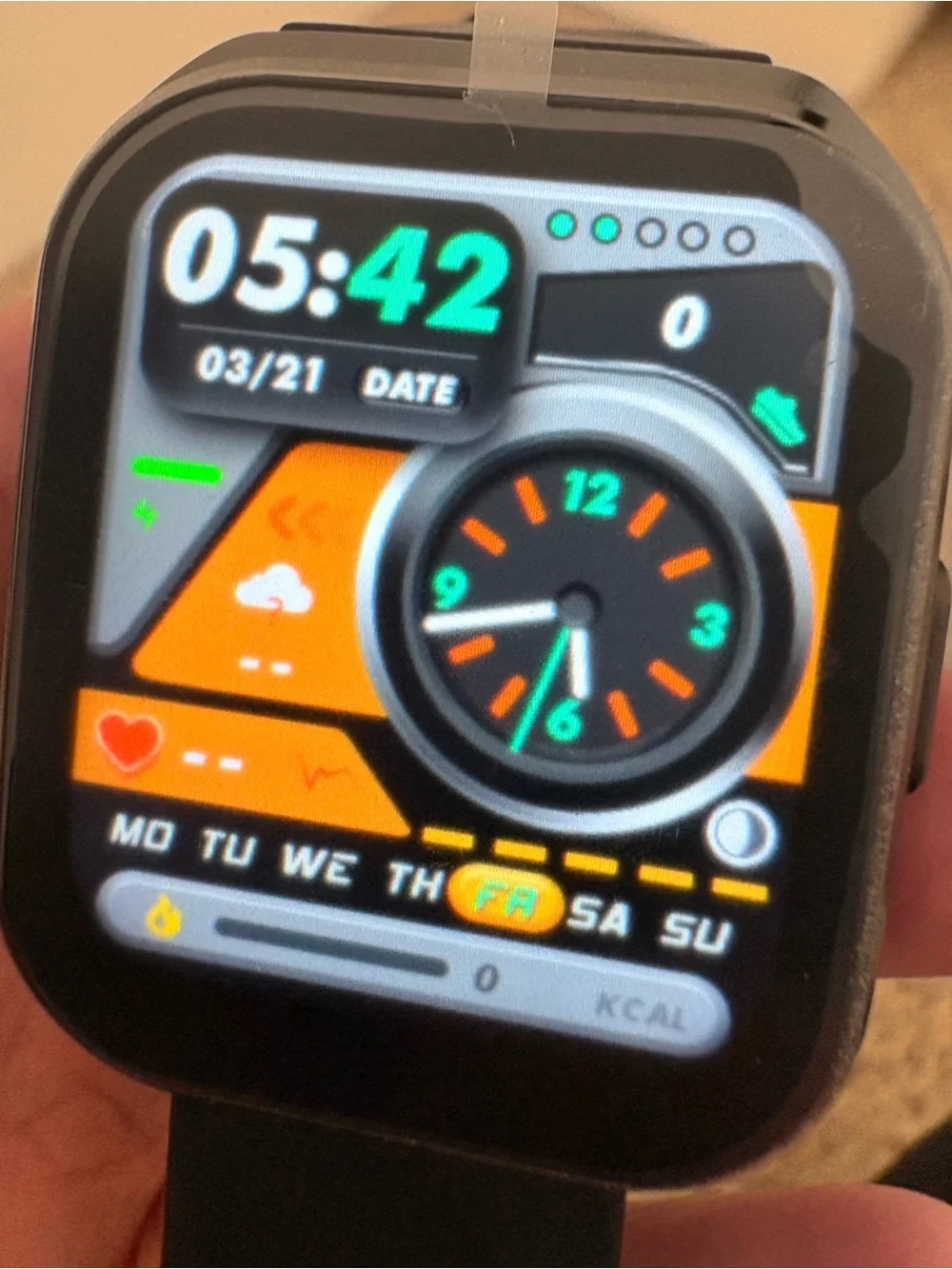 Smart Fitness Watch 1.85” 1000 mAh - Black